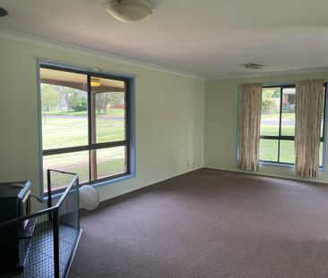 3 Bedroom Brick Home Close to Schools - Photo 6