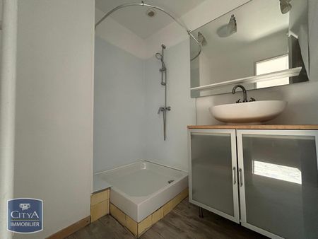 Location Appartement 3 pièces 49m² SORGUES 84700 - Photo 4