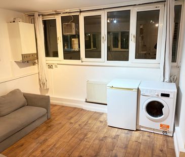 1 Bed Flat, Very Near Finborough Road Area, SW10 - Photo 2