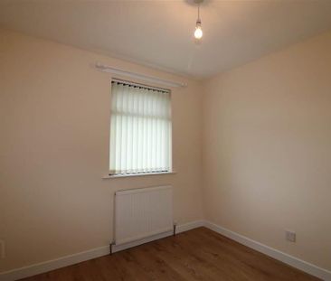 9 Ballymacash Park, Ballymacash Road, Lisburn, BT28 3EX - Photo 2