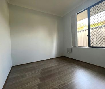 Fresh, Spacious & Super Convenient - Photo 2