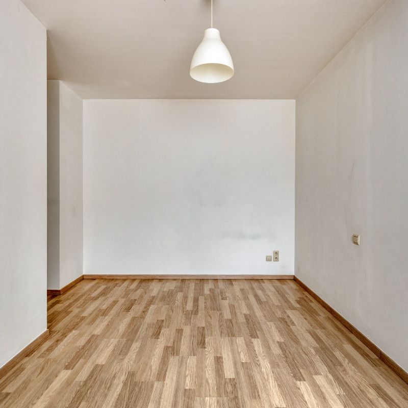 Gelijkvloers 1 slpk.-appt met terras in Sint-Truiden - Photo 1