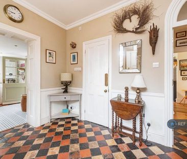 5 bedroom detached house to rent - Photo 4