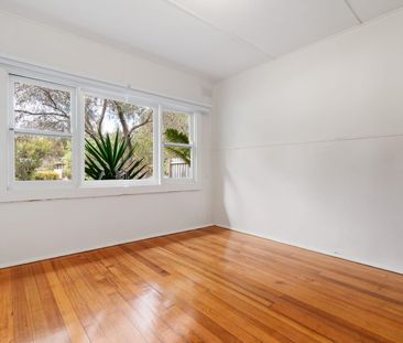 Charming Beach Cottage In The Heart Of Rye - Photo 2