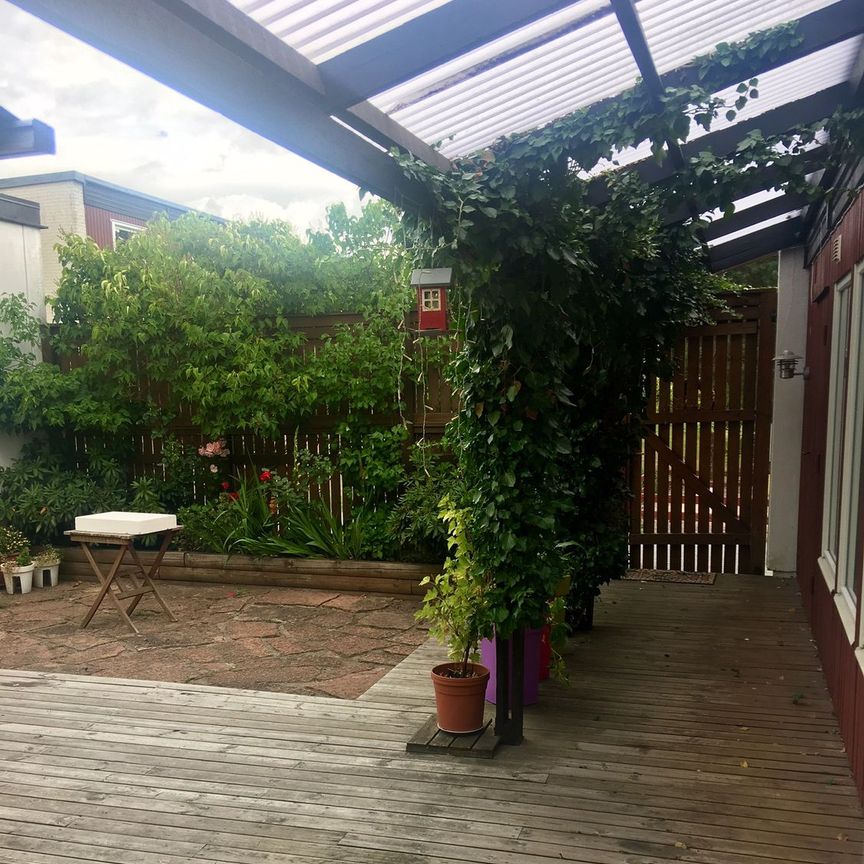 Vinthundsvägen, Sköndal - Photo 2