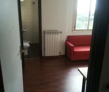 Via del Forte Tiburtino, Rome, Lazio 00159 - Foto 1