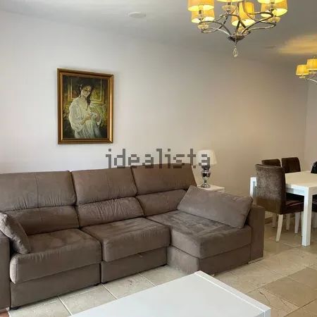 Alquiler de piso en Calle Pico Alcazaba, 21 - Photo 1