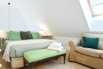 Calle Sinfonía, Madrid, Community of Madrid 28054