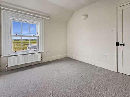 Coastguard Cottages, Shingle Street, IP12 - Photo 4