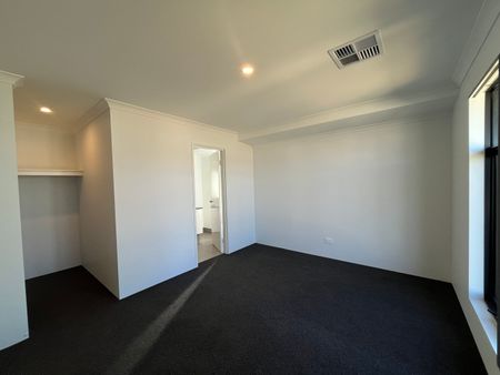 26 Popran Street, Baldivis WA 6171 - House For Rent | Domain - Photo 4