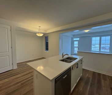 For Lease - 19 Walcott Crescent Unit# 3044, Brampton, Ontario - Photo 4