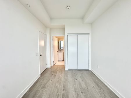 For Lease - 110 Broadway Avenue Unit# 1610, Toronto, Ontario - Photo 3