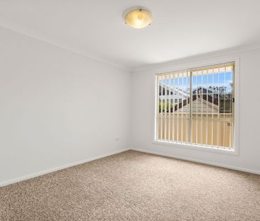 Spacious Villa in Lake Illawarra - Photo 2