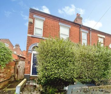 1 bedroom in a house share to rent - Photo 6