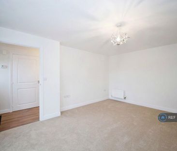 3 bedroom detached house to rent - Photo 4