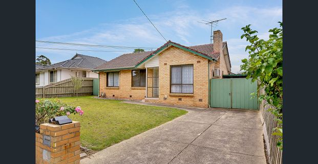 Four Bedroom Home! - Photo 1