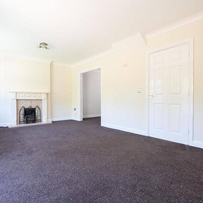 5 bedroom detached house to rent - Photo 1