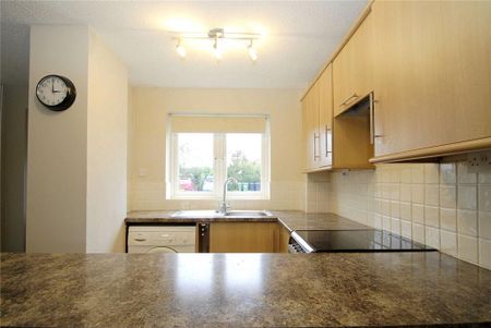 1 bedroom semi-detached house to rent - Photo 2