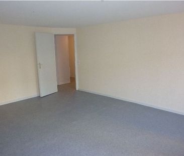 Location Appartement 4 pièces 76m² - Photo 4