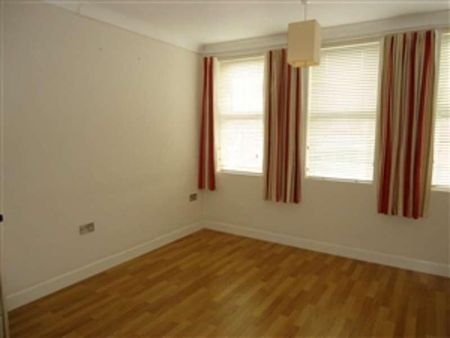 Wimborne Road, Moordown, Bournemouth, BH9 - Photo 2