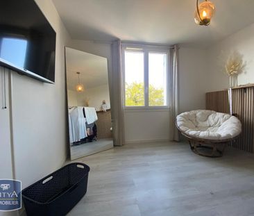 Location Appartement 3 pièces 67m² SORGUES 84700 - Photo 2