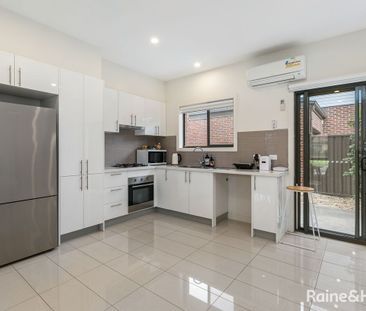 2/32 Reschke Court, Laverton, VIC 3028 - Photo 3
