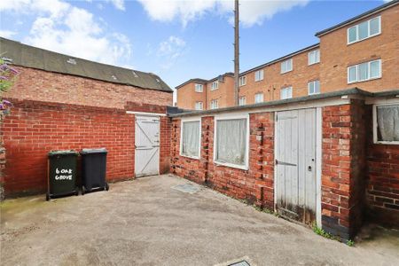 3 bedroom end of terrace house to rent - Photo 5