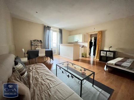 Location Appartement 1 pièce 29m² BOURGES 18000 - Photo 2