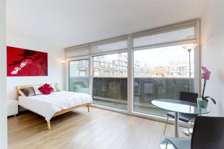 Studio to rent - Photo 3