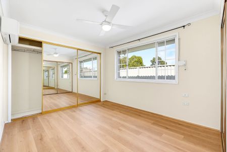 Spacious updated 4-Bedroom Family Home with Ample Parking - Photo 4