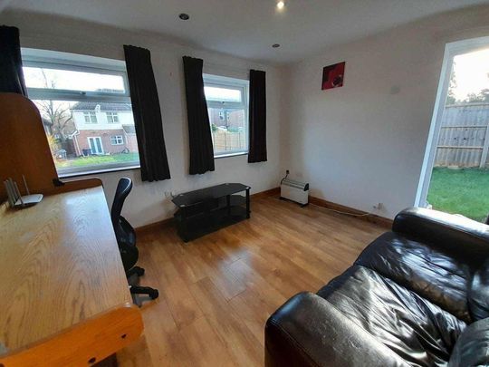 1 bedroom bungalow to rent - Photo 1