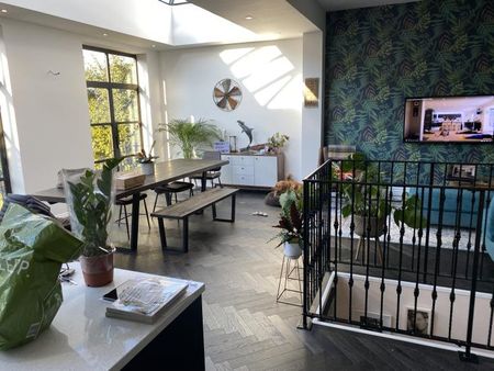 Large Double room with sole use of bathroom. - Photo 2