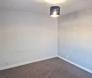 Pauline Walk, Fazakerley, L10 4XY - Photo 6