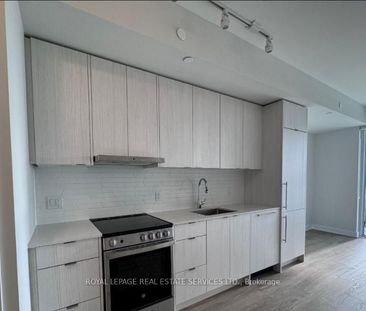 For Lease - 4130 Parkside Village Drive Unit# 3607, Mississauga, On... - Photo 5