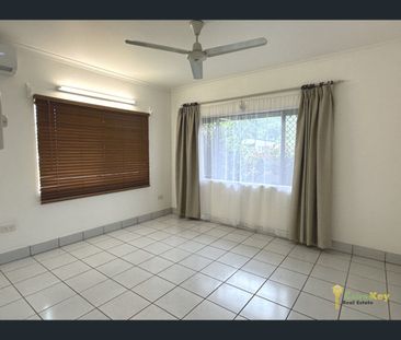 1/18 Rita Close, Woree, Qld 4868 - Photo 1