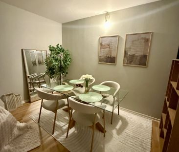 Norra Dragspelsgatan, Västra Frölunda - Photo 2