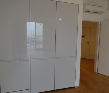 10. OG im HOCHHAUS HERRENGASSE!!!! Großzügige 1-Zimmer-Wohnung mit ... - Photo 6