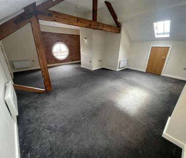 The Flour Mills, BURTON-ON-TRENT - Photo 2