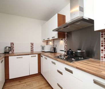 Glasgow Harbour Terrace - Photo 4