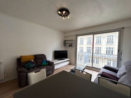 Location Appartement 2 pièces 52m² - Photo 5
