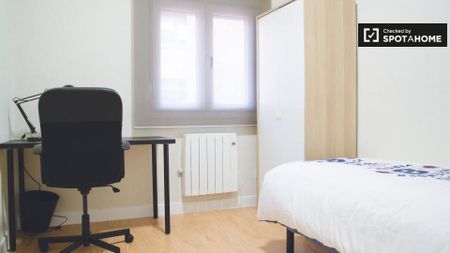 Piso de alquiler en Ciudad Jardín - Photo 5