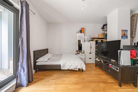 Studio to rent - Photo 2