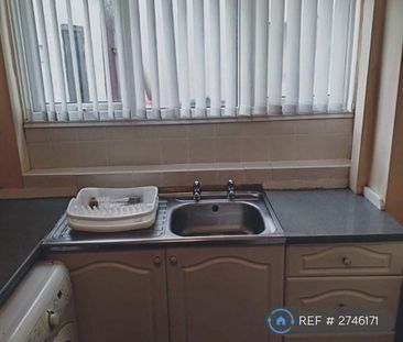 3 bedroom terraced house to rent - Photo 6