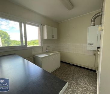 Location Appartement 4 pièces 80m² BOURGES 18000 - Photo 4