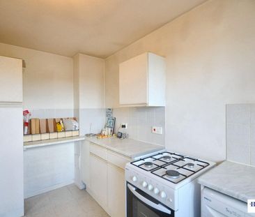 Pempath Place, Wembley, HA9 8QR - Photo 2