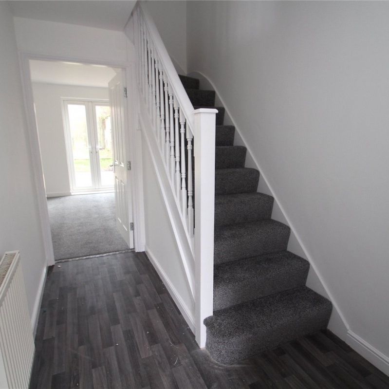 Barnsdale Way, Ackworth, Pontefract, WF7 - Photo 1