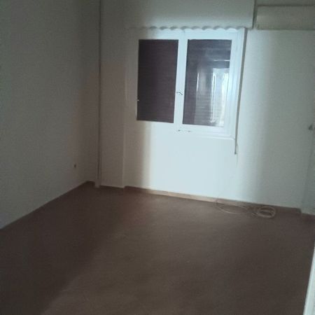 Διαμέρισμα για ενοικίαση Ευαγγελίστρια (Κέντρο - Λιμάνι) - Photo 2