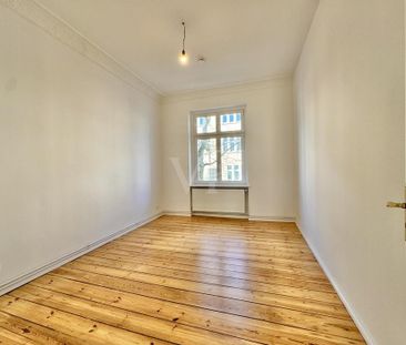 Eleganz trifft Altbaucharme mit Stuck – befristet zu vermieten - Foto 3