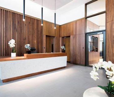 3 bedroom flat to rent - Photo 4