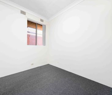Modern Two Bedroom Apartment, Moments To The Shops, Transport And S... - Photo 5